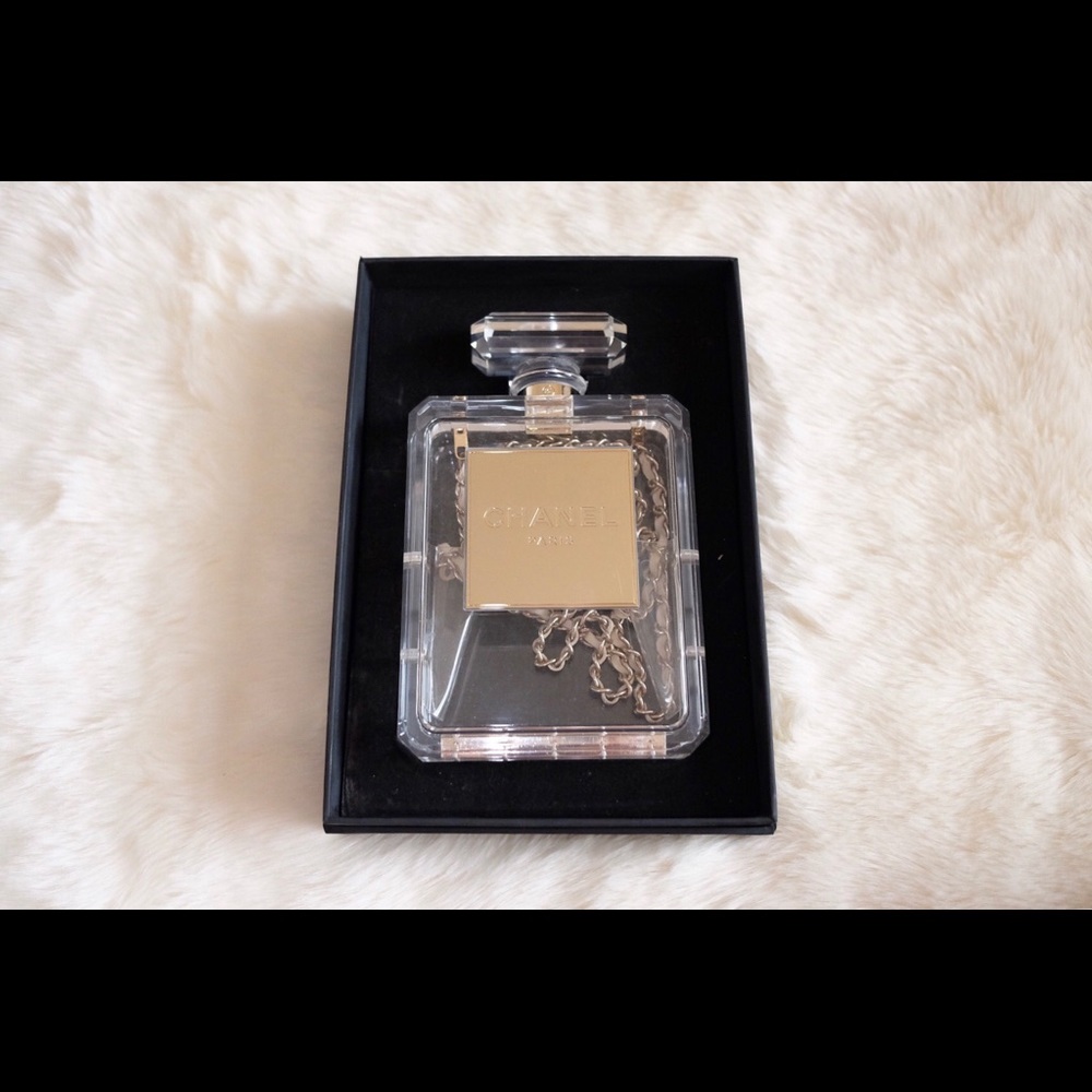 ✖️SOLD Chanel Clear Perfume Plexiglass Bottle Bag
